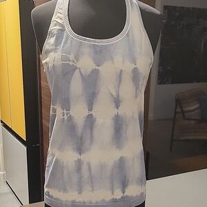 Lululemon Athletica Fitted Sleeveless Blue Cream Tank Top